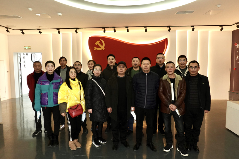 參觀(guān)高槐村廉政警示教育基地